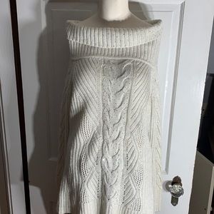 White House black market sweater with sparkles